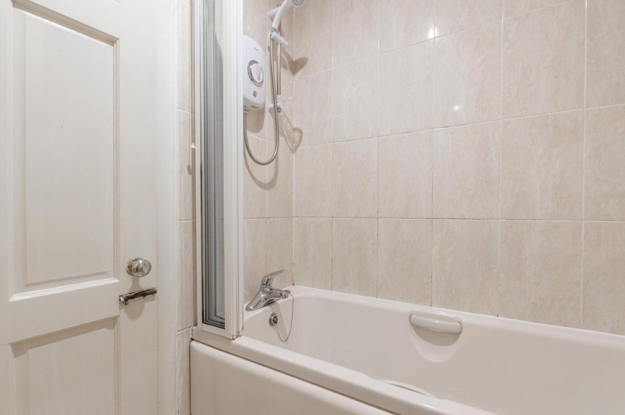 Tony Asga - Tony'S Apartment Heart Of Edinburgh City Centre Sleeps 2 Exterior foto